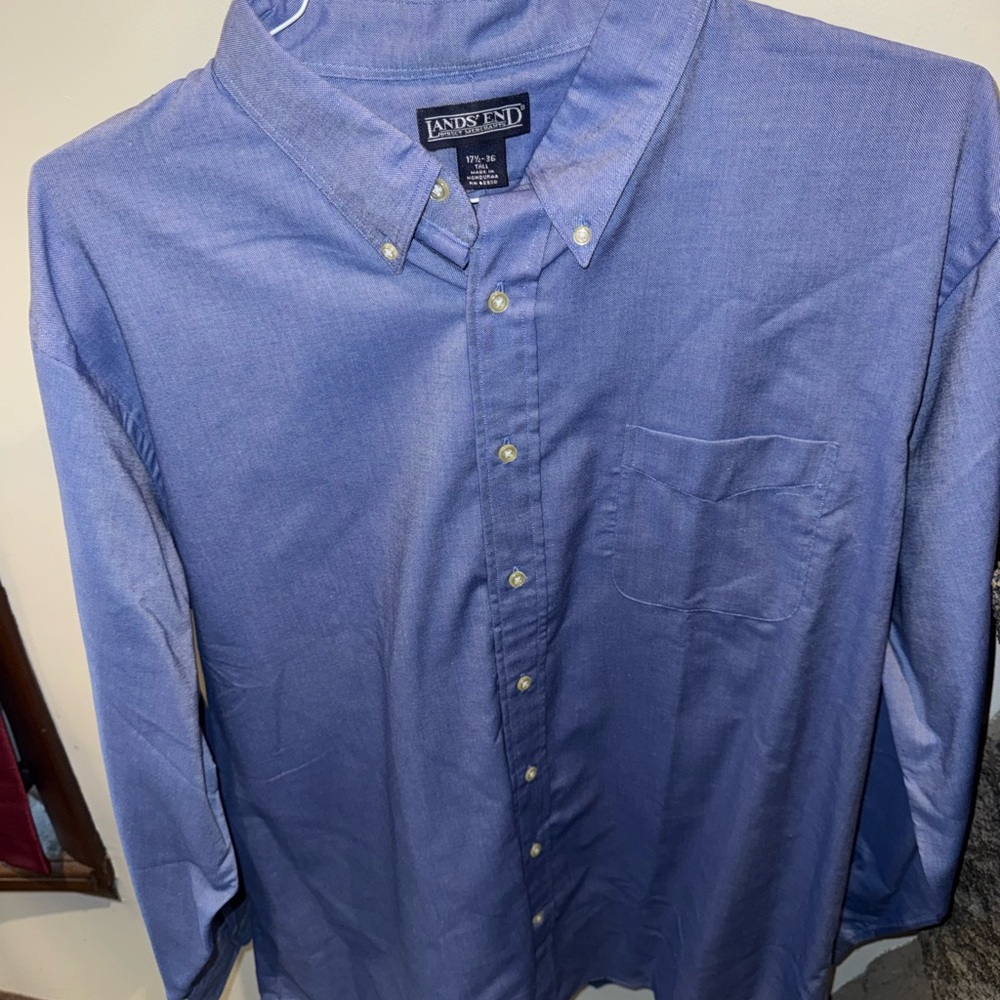 Lands' End Men's Casual Blue Button Down Shirt